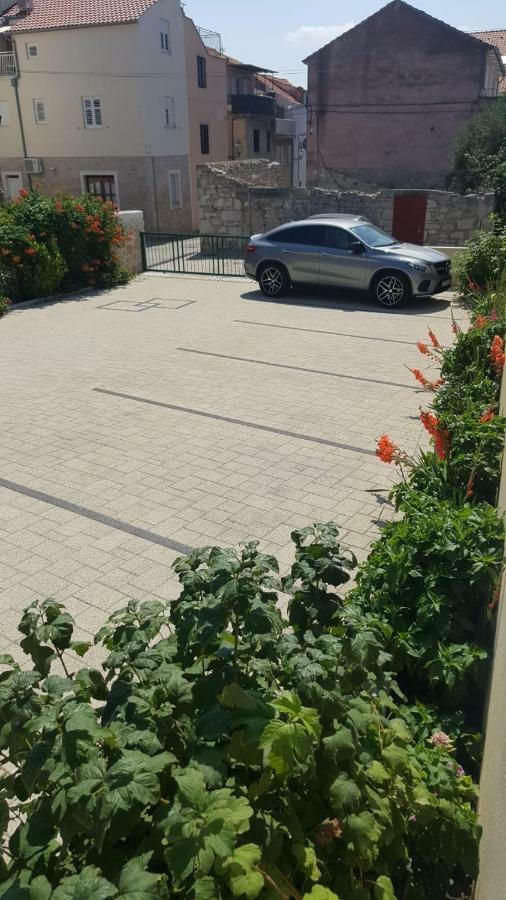 Apartments Vila&Zora Vodice Exterior photo